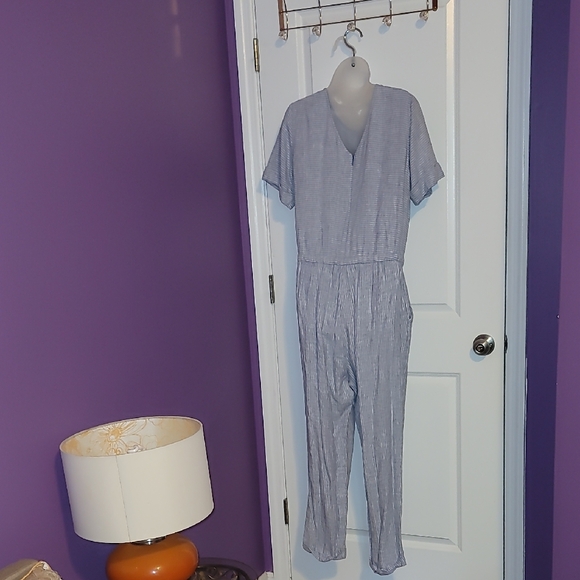 Old Navy Blue and White Striped Jumpsuit Sz: L - Picture 6 of 9
